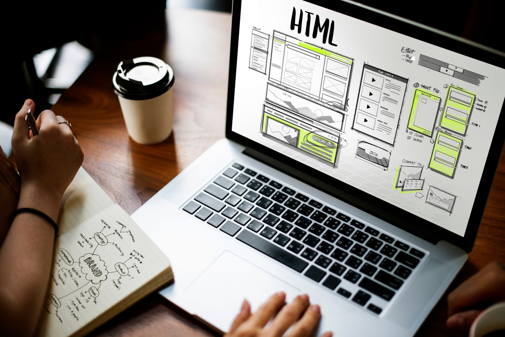 Planificación del enlazado interno de una web con diseño y estructura SEO
